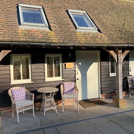 Stable Cottage Dorking Exterior photo
